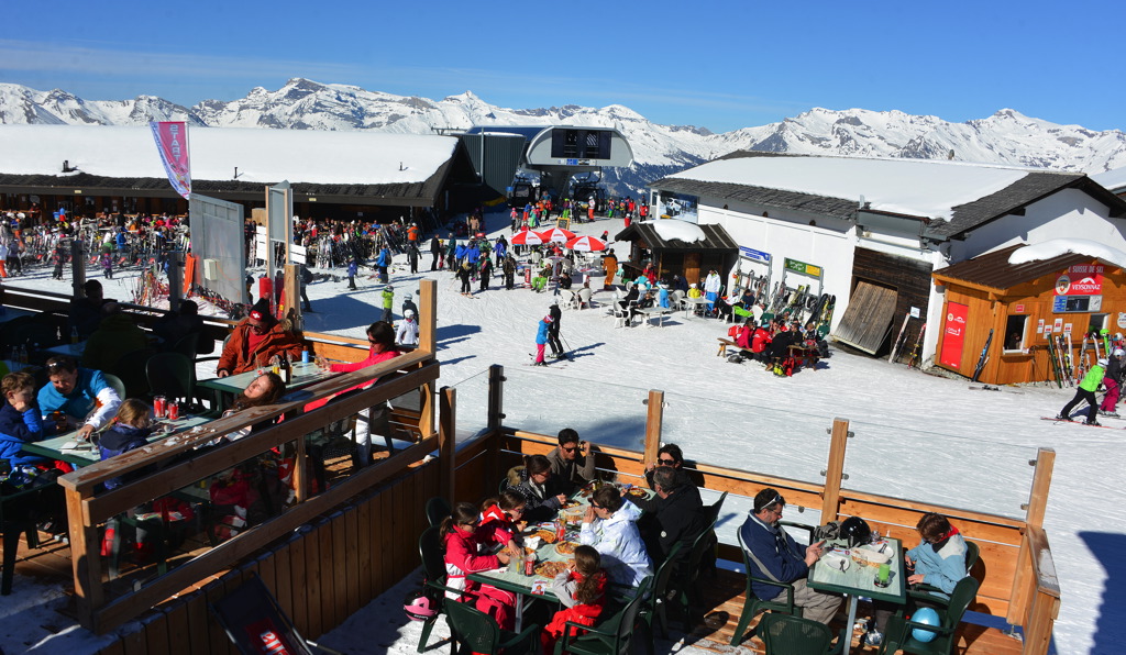 Combyre Restaurant Thyon Veysonnaz Ski Ete Hiver Colonie Edelweiss 4vallees
